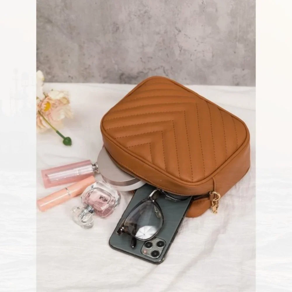 New Chain Crossbody Bag Brown 227 - Picture 2 of 3